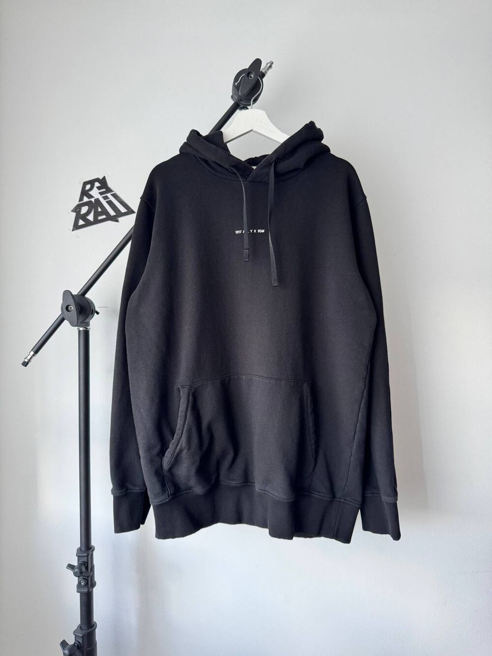 1017 ALYX 9SM Hoodie Black Cotton Circular Logo XXL